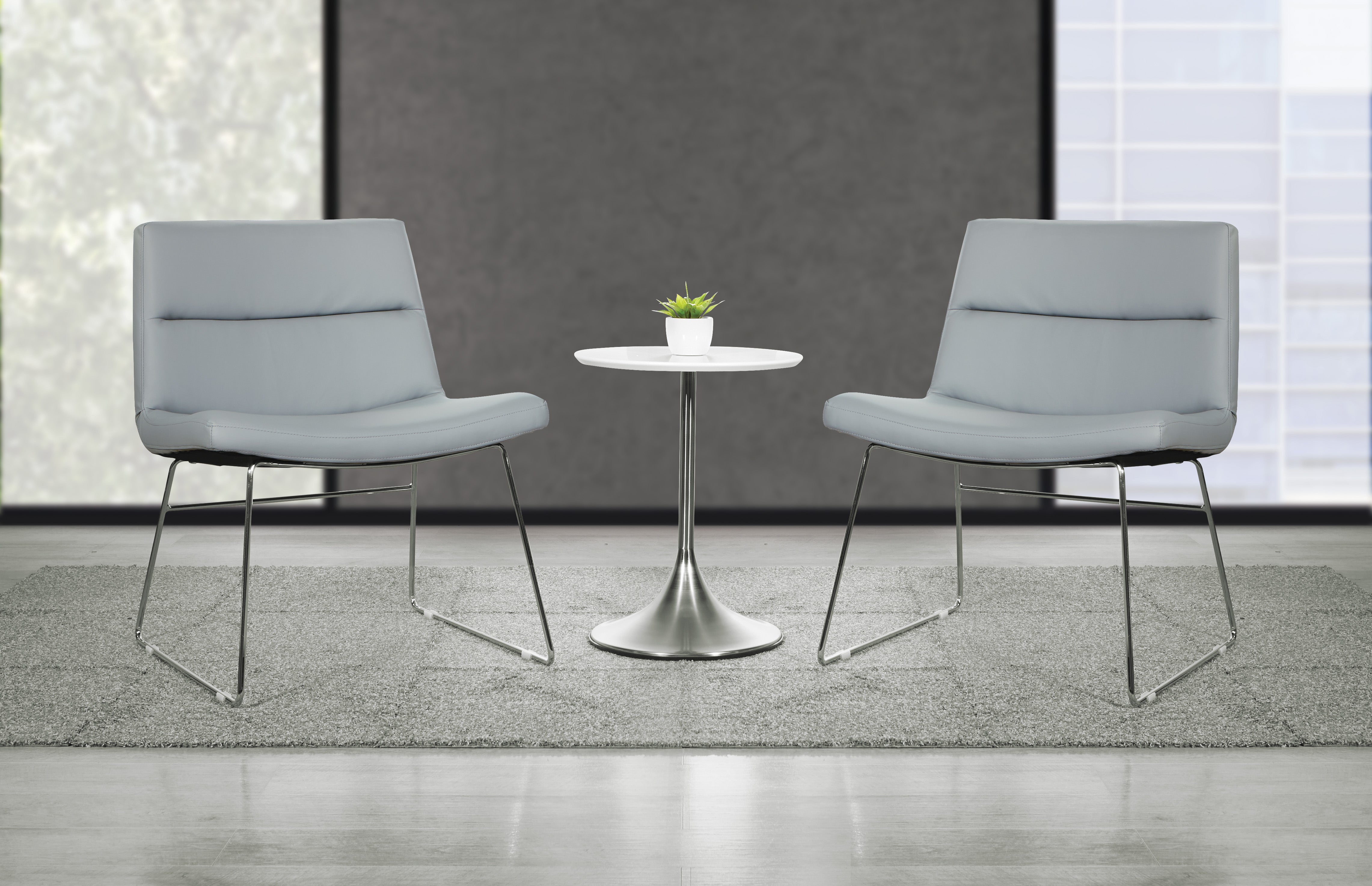 Thompson Chair